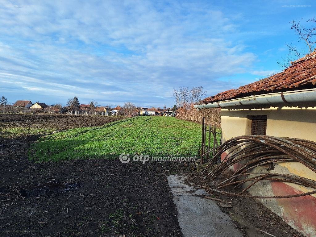 Ház · 3 hálószoba · 82 m² · 3.000.000 Ft