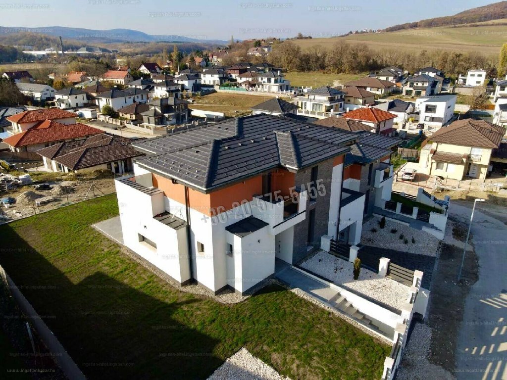 6 bed · 450m² · Családi ház · 350.000.000 ft
