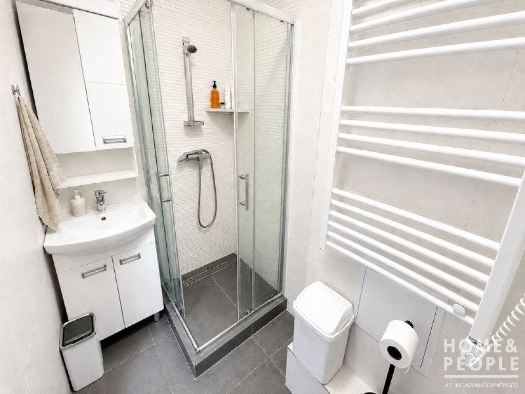Lakás · 2 hálószoba · 42 m² · 54.900.000 Ft