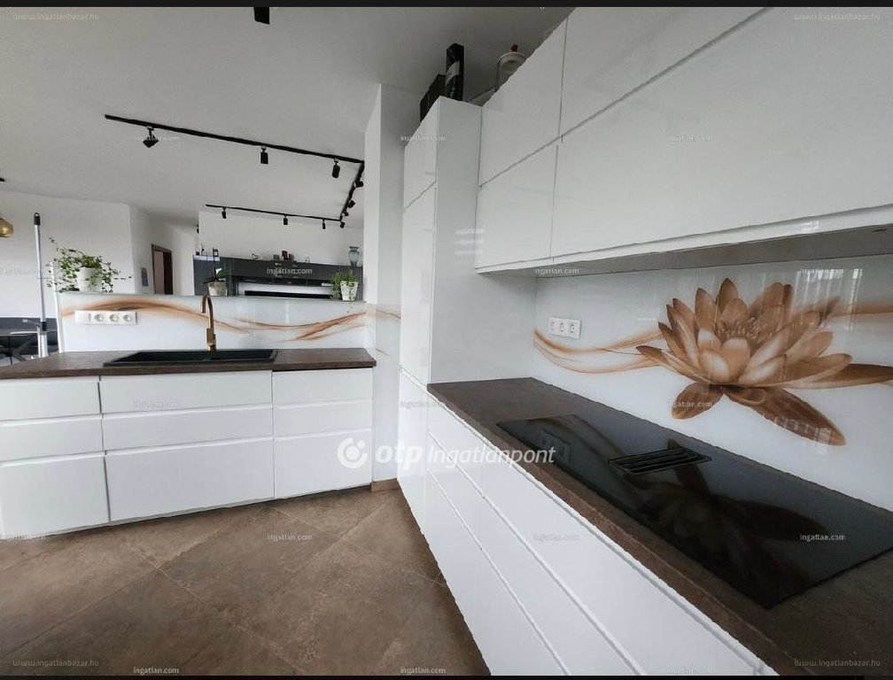 4 bed · 97m² · Lakás · 184.000.000 ft