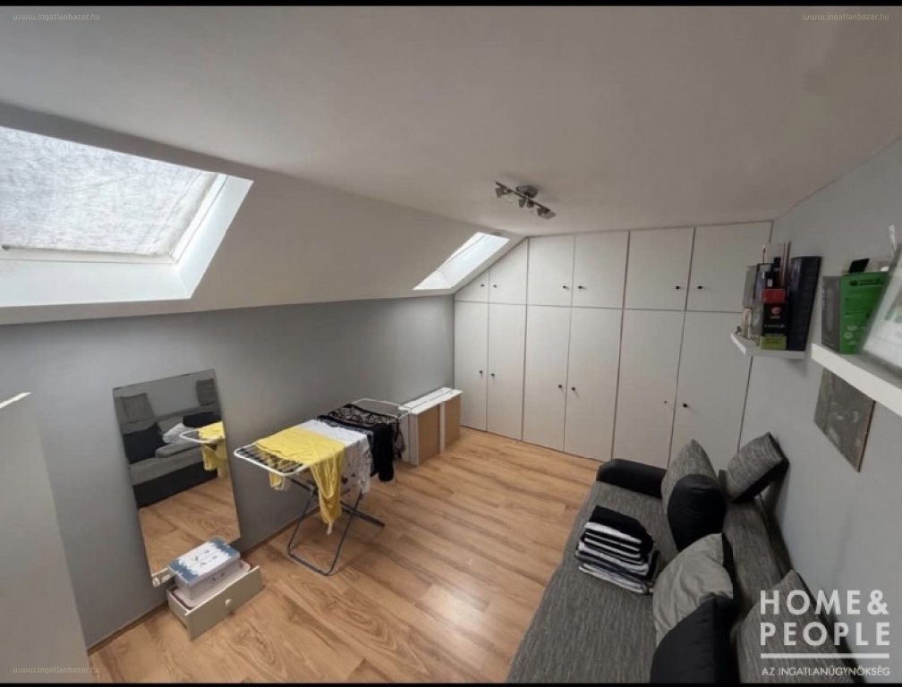 6 bed · 160m² · Családi ház · 154.999.999 ft