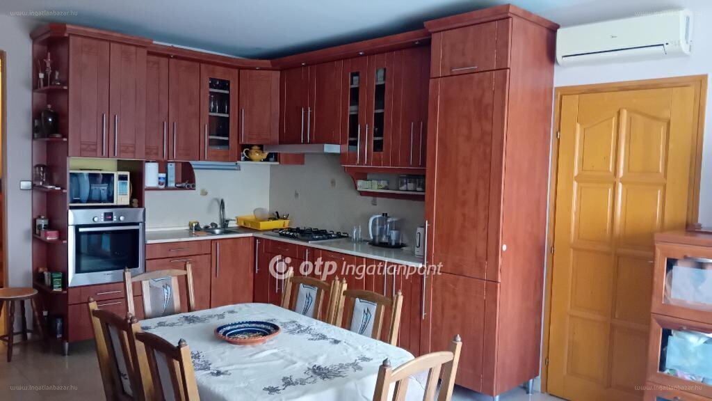 Lakás · 1 hálószoba · 81 m² · 87.500.000 Ft