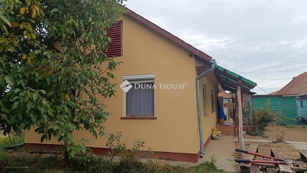 4 bed · 77m² · Családi ház · 49.900.000 ft