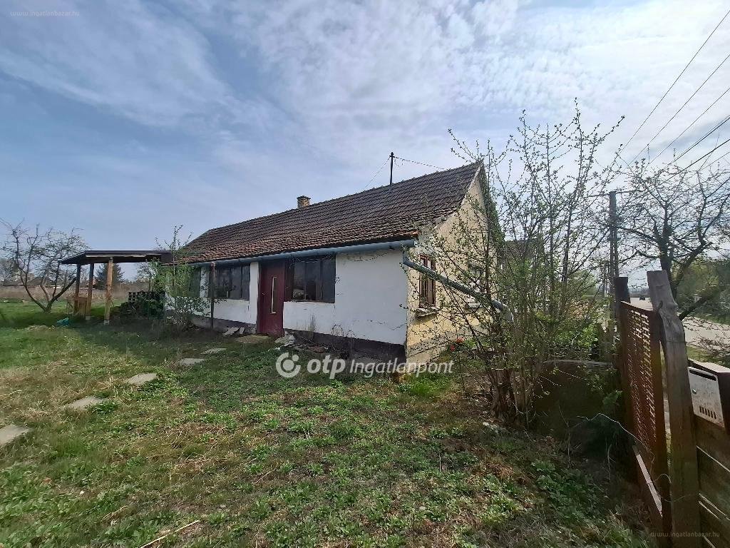 1 bed · 60m² · Családi ház · 12.200.000 ft