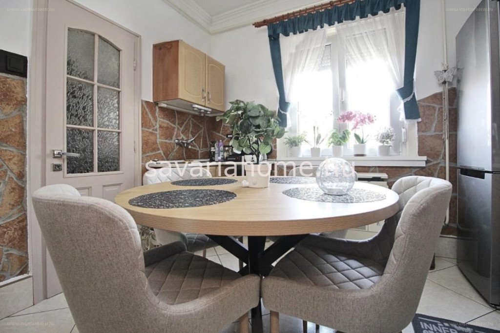 70m² · Lakás · 63.900.000 ft