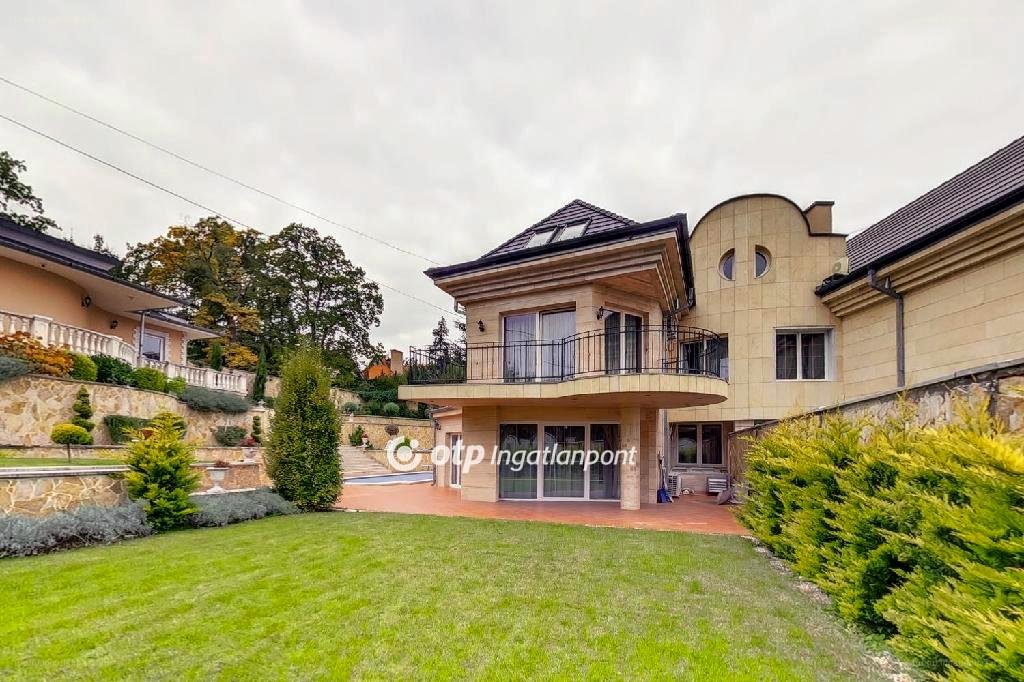 5 bed · 588m² · Családi ház · 510.000.000 ft