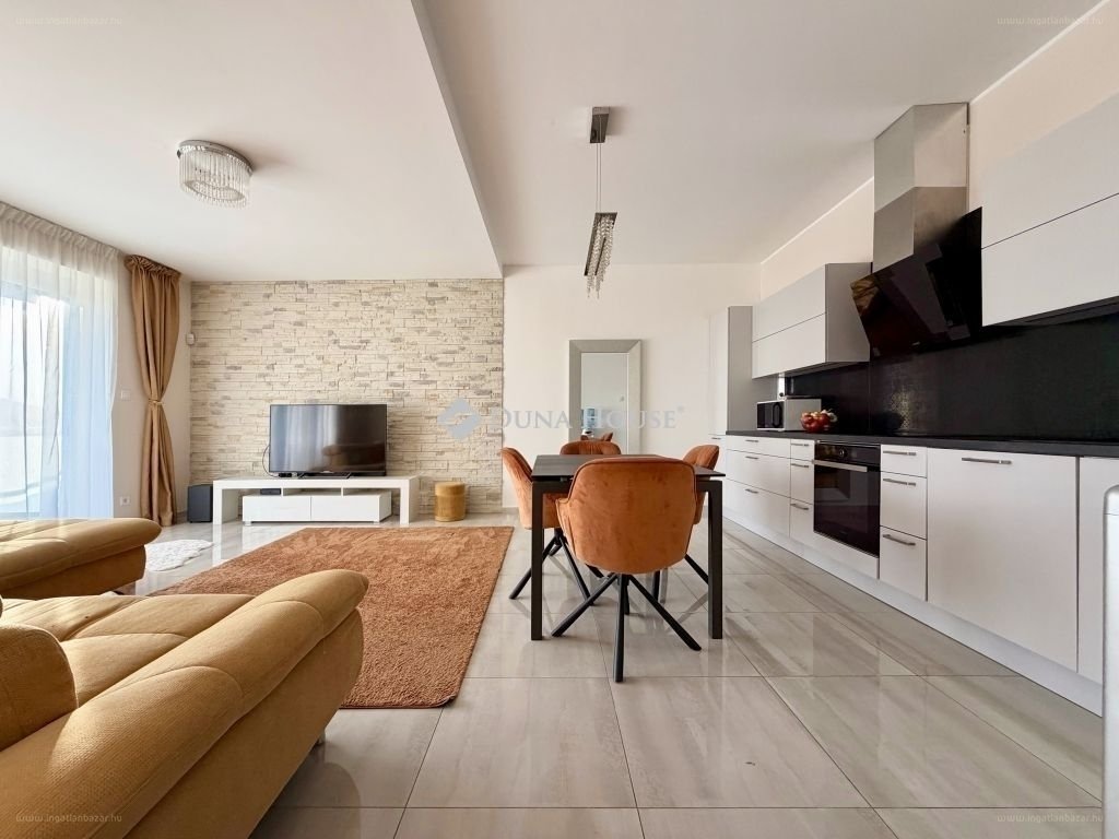 3 bed · 74m² · Lakás · 79.900.000 ft
