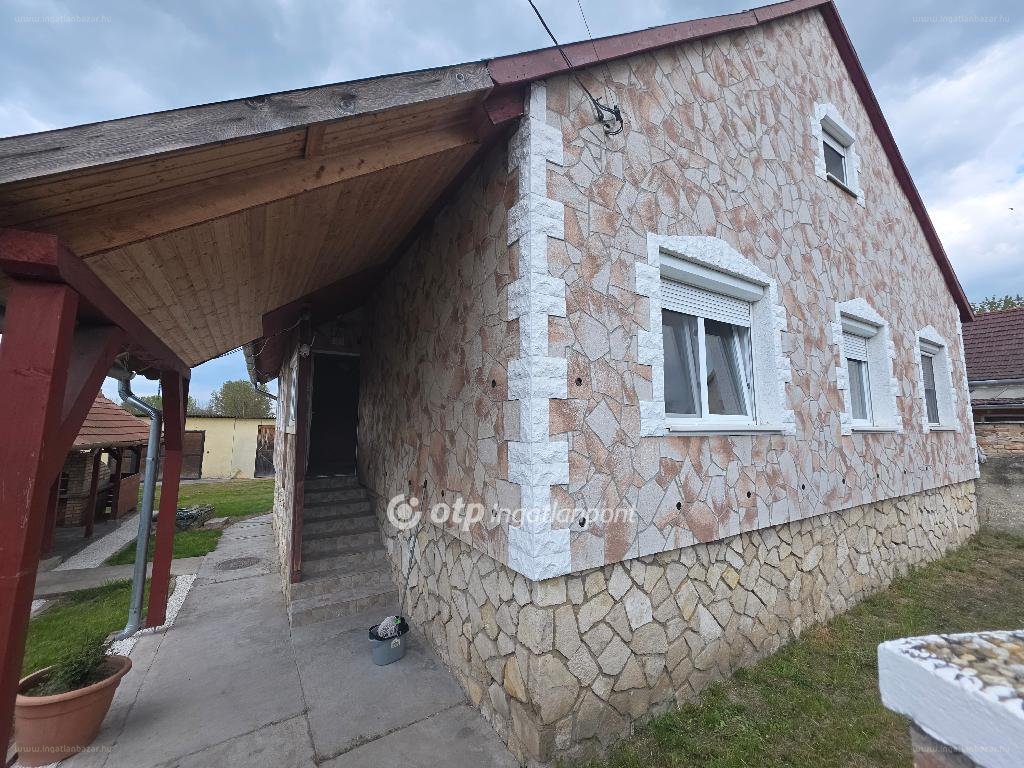 3 bed · 125m² · Családi ház · 58.990.000 ft