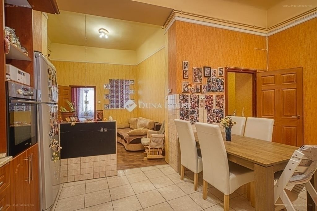 Lakás · 5 hálószoba · 86 m² · 75.900.000 Ft