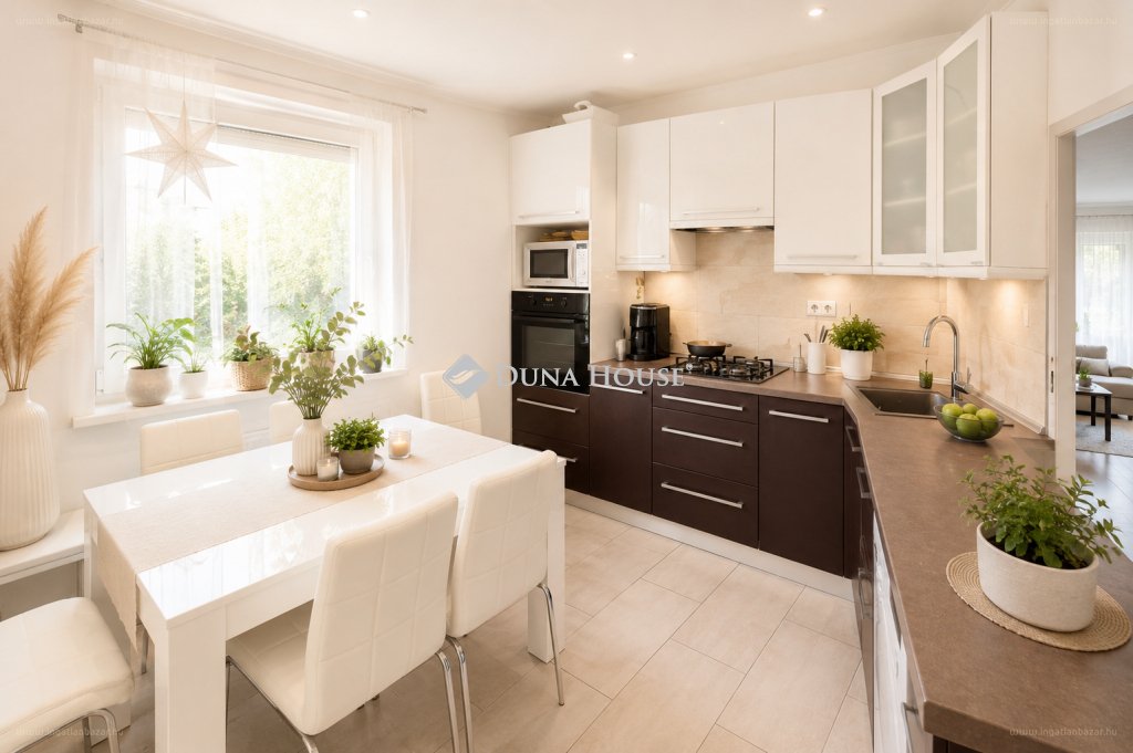 3 bed · 63m² · Lakás · 73.400.000 ft