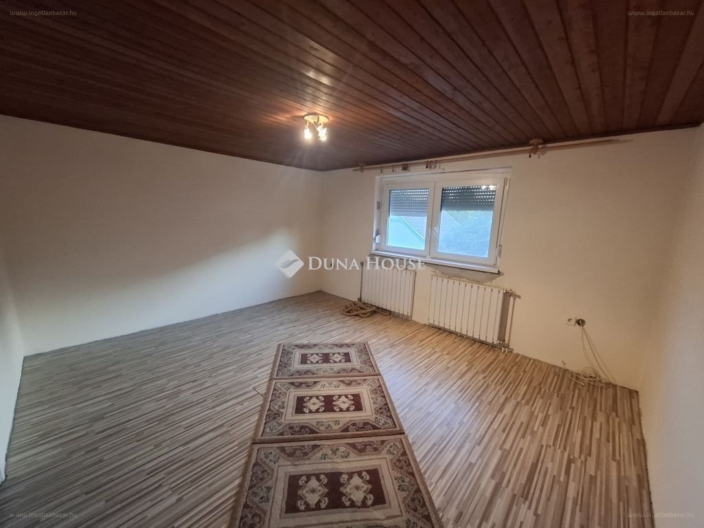 Ház · 3 hálószoba · 230 m² · 165.900.000 Ft