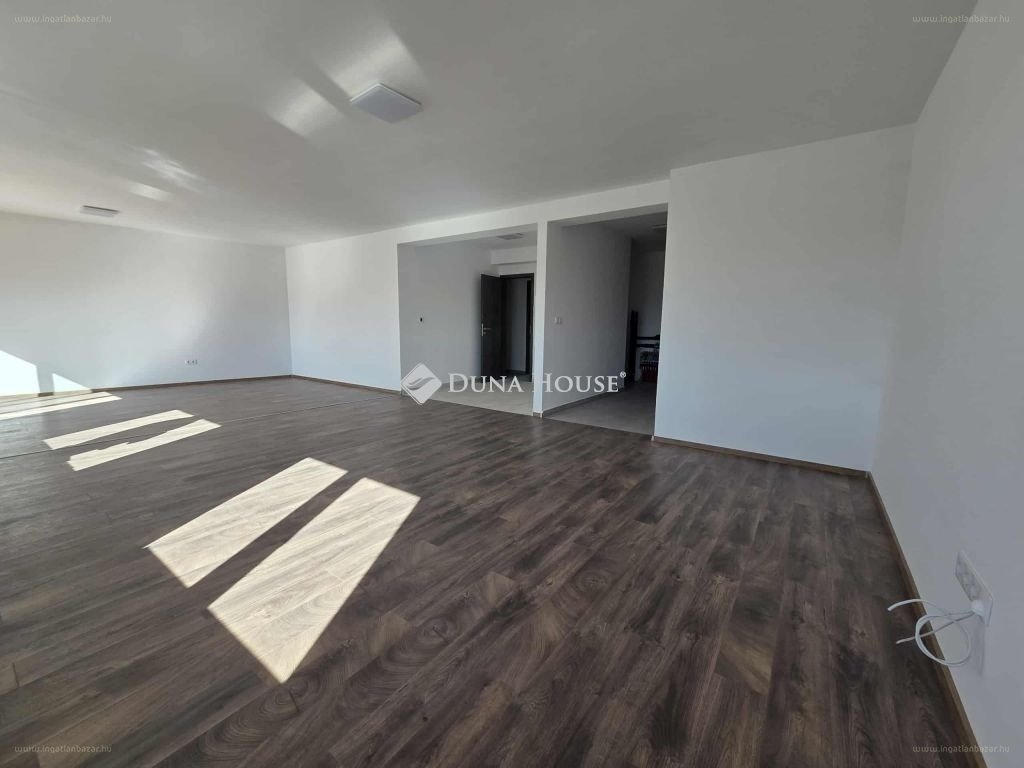 Lakás · 3 hálószoba · 103 m² · 114.900.000 Ft