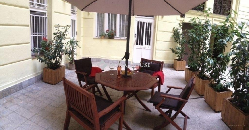 Lakás · 2 hálószoba · 79 m² · 104.800.000 Ft