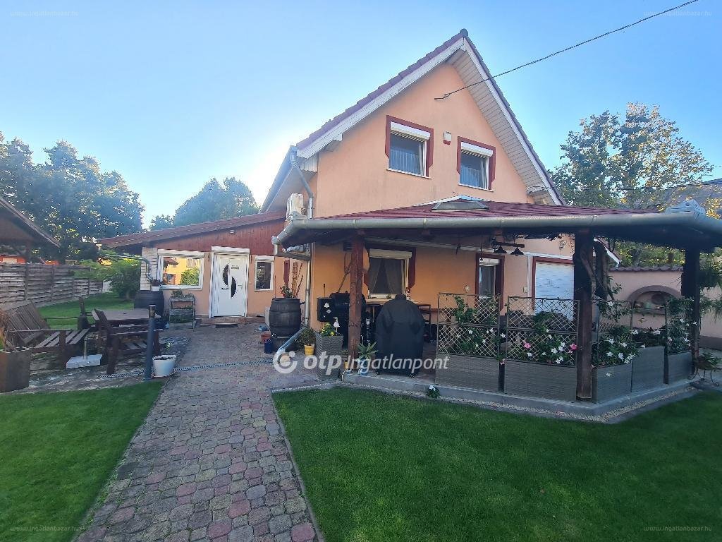7 bed · 177m² · Családi ház · 169.900.000 ft