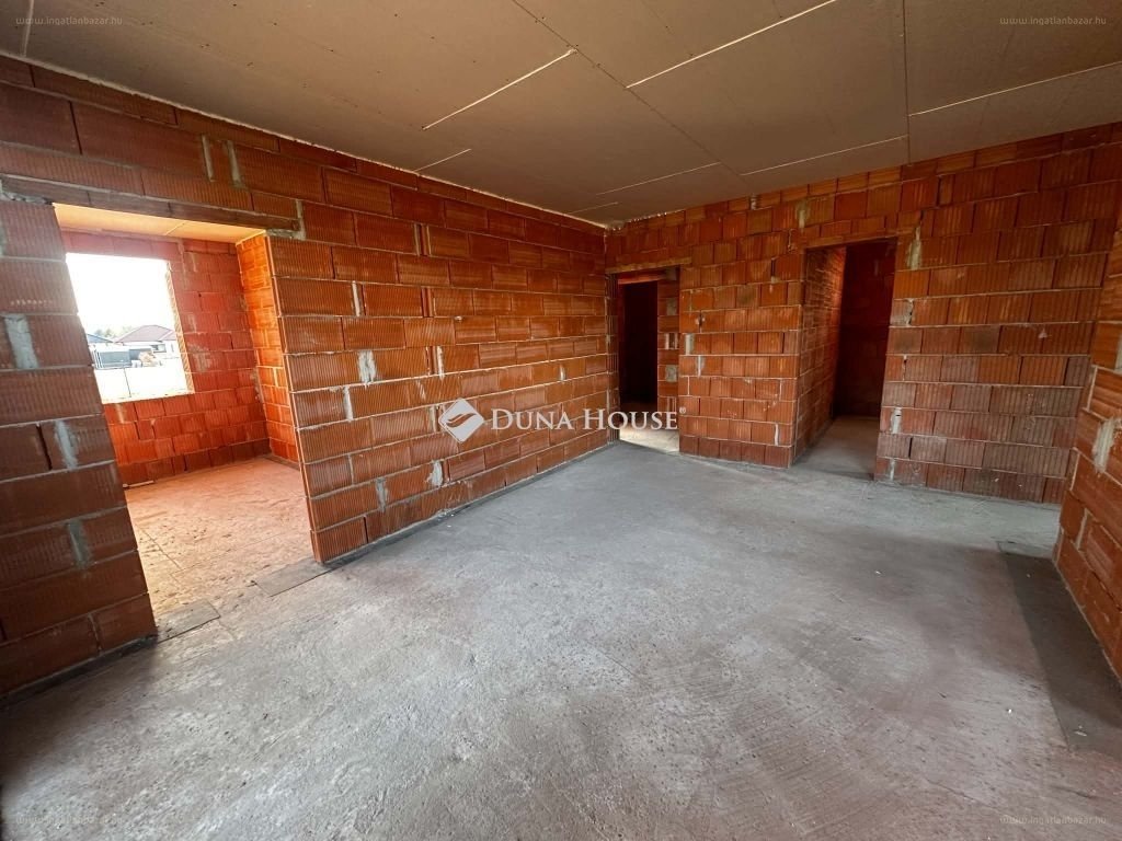 Ház · 5 hálószoba · 100 m² · 98.500.000 Ft