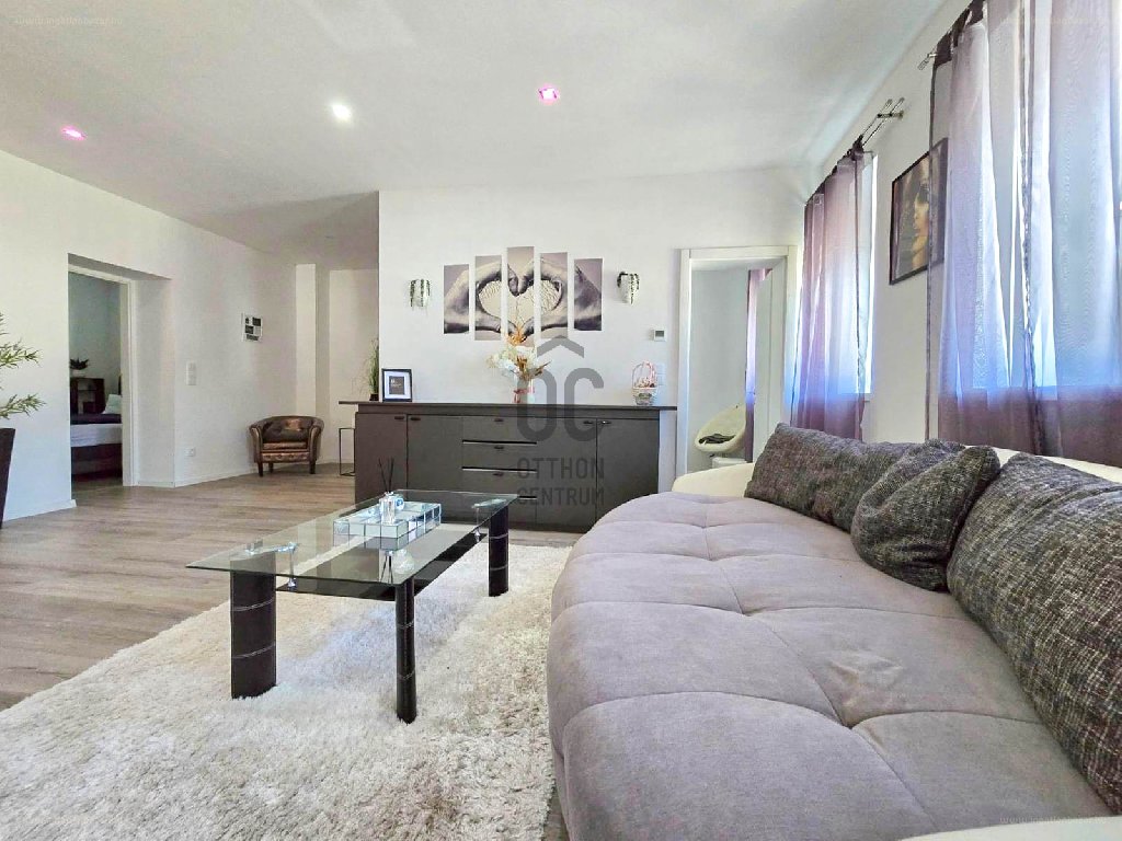 3 bed · 80m² · Lakás · 75.000.000 ft