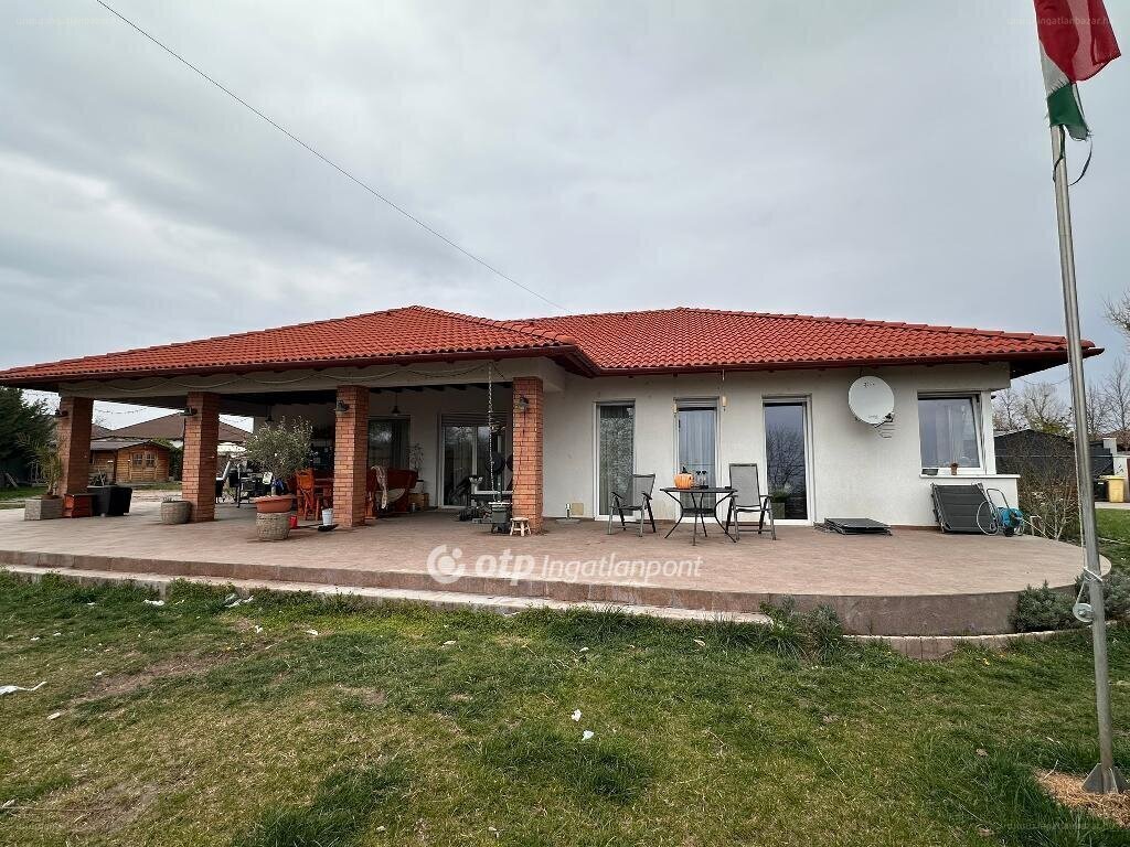 5 bed · 186m² · Családi ház · 179.000.000 ft