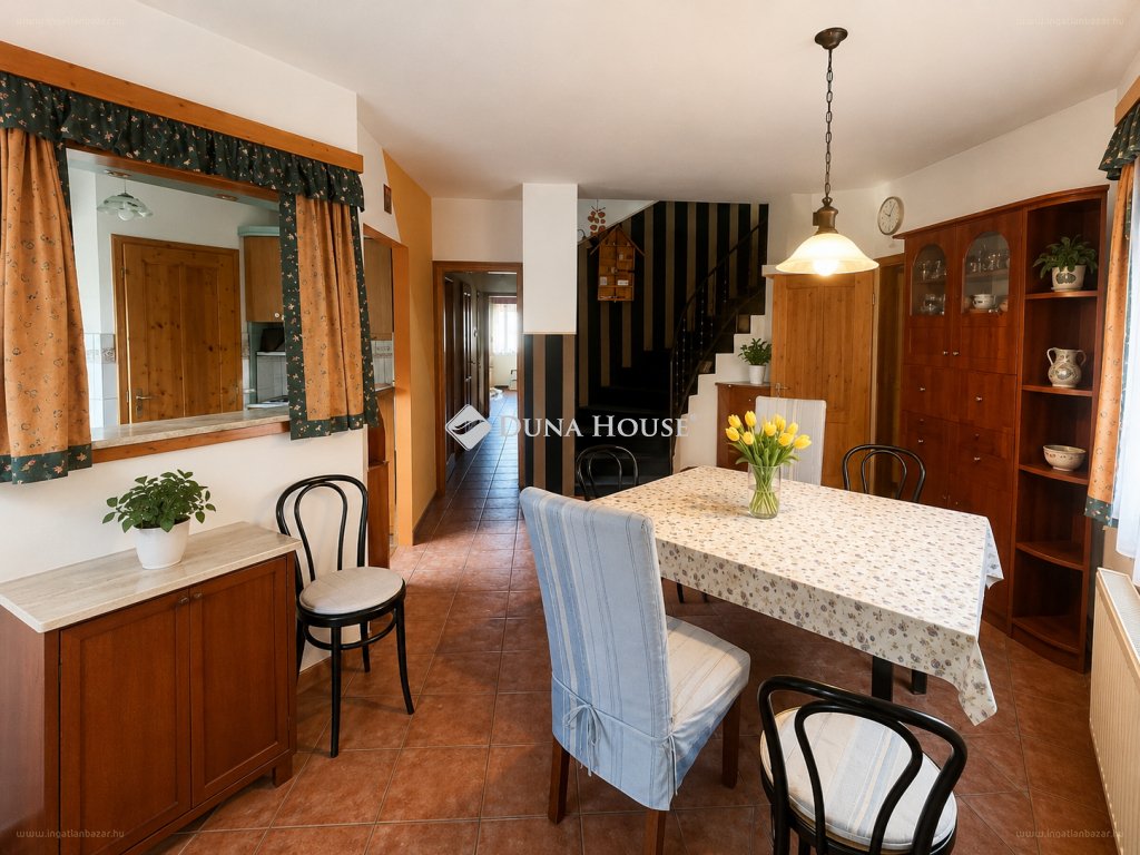 6 bed · 138m² · Családi ház · 129.500.000 ft
