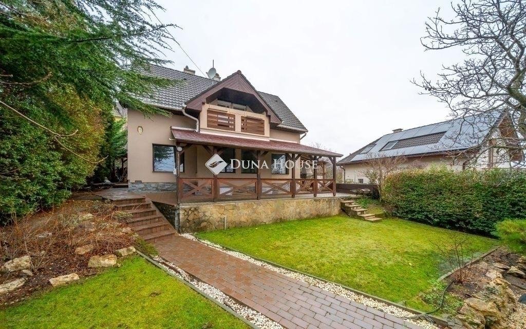 4 bed · 150m² · Ház · 225.000.000 ft