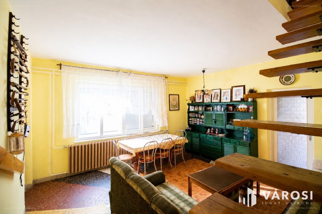 10 bed · 270m² · Családi ház · 138.000.000 ft