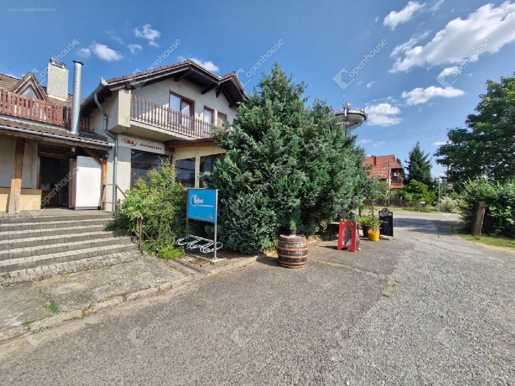 5 bed · 315m² · Családi ház · 129.000.000 ft