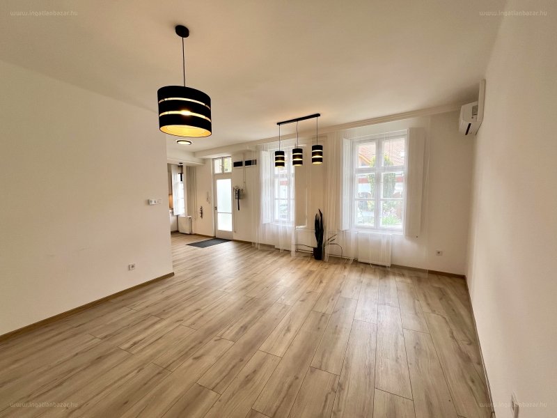 3 bed · 85m² · Lakás · 84.990.000 ft