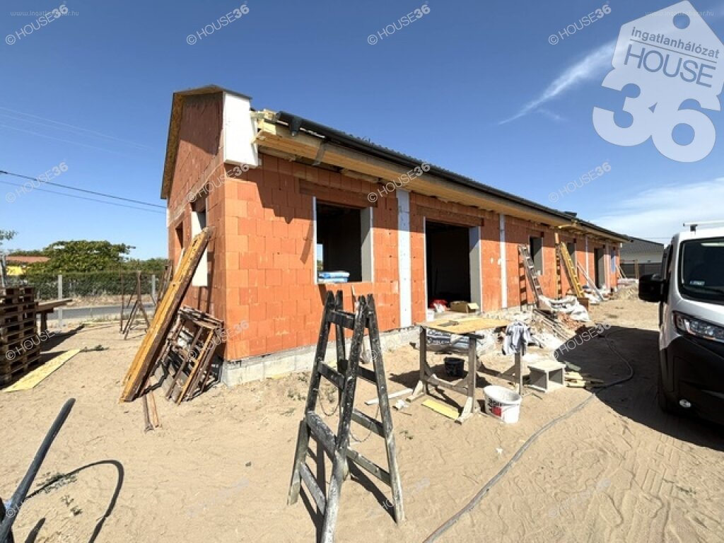 3 bed · 68m² · Családi ház · 74.900.000 ft