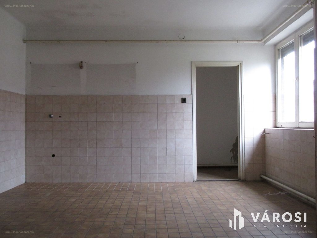 5 bed · 145m² · Családi ház · 16.500.000 ft