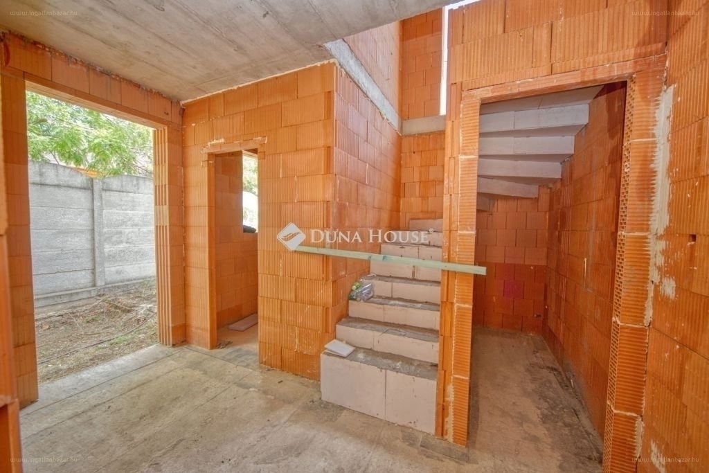 4 bed · 146m² · Ház · 173.000.000 ft