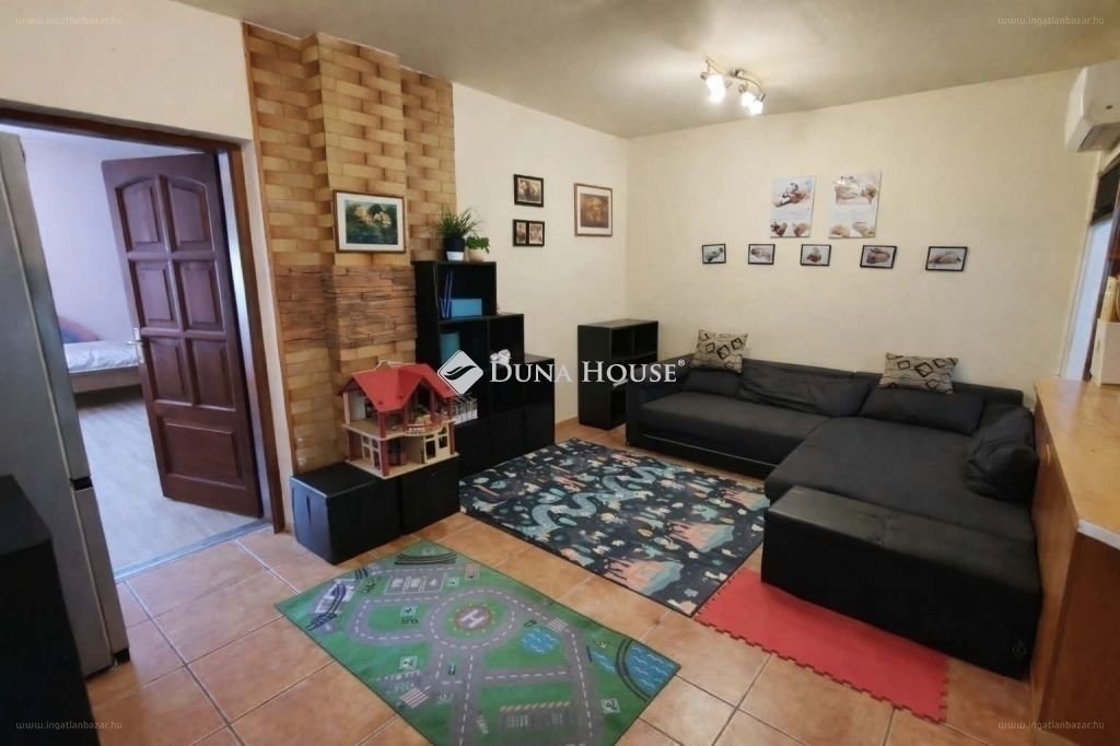 Ház · 4 hálószoba · 81 m² · 86.900.000 Ft