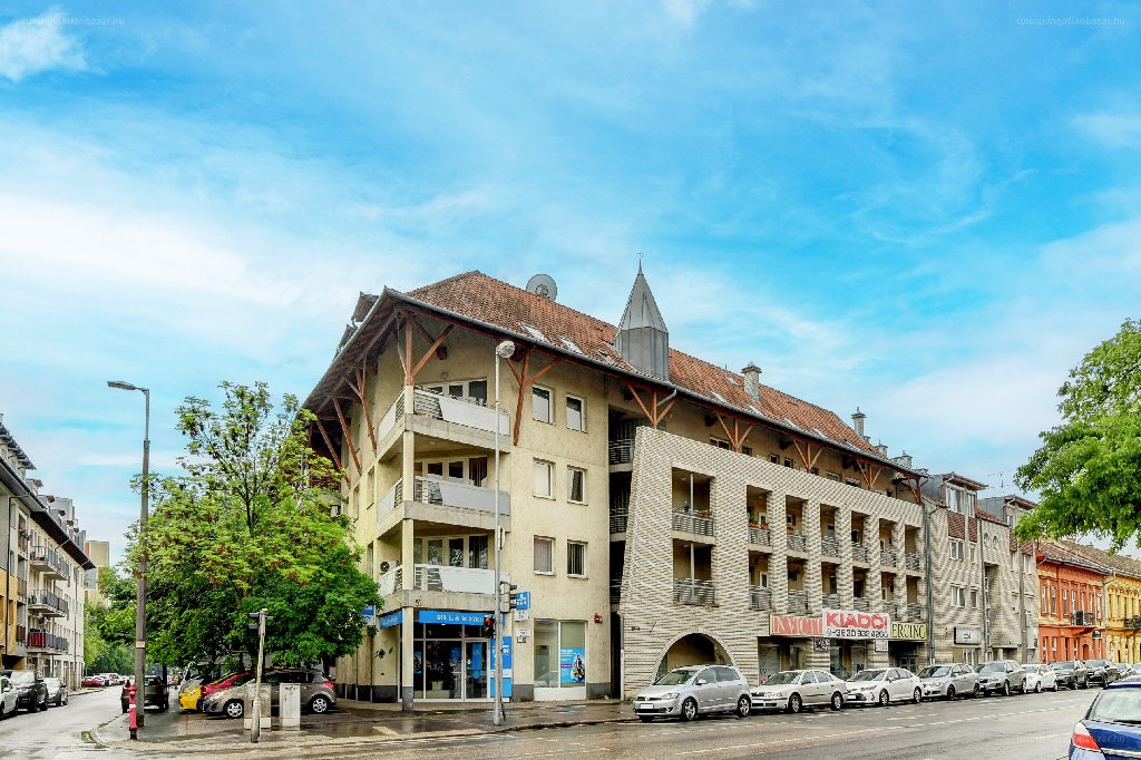 Lakás · 3 hálószoba · 90 m² · 124.900.000 Ft