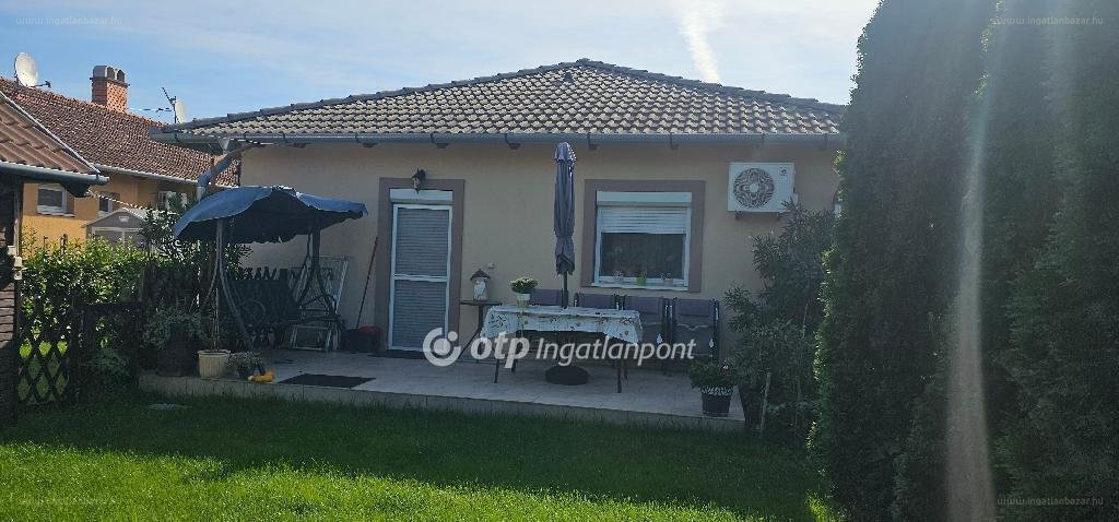 3 bed · 83m² · Családi ház · 116.900.000 ft