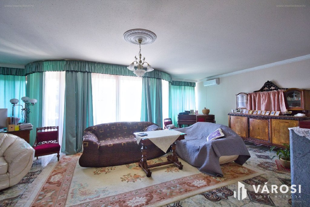 5 bed · 265m² · Családi ház · 185.500.000 ft