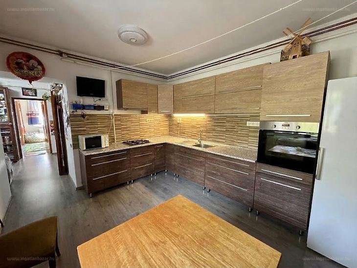 3 bed · 89m² · Családi ház · 94.500.000 ft