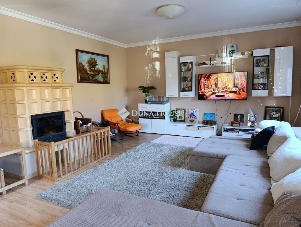 5 bed · 164m² · Családi ház · 145.000.000 ft