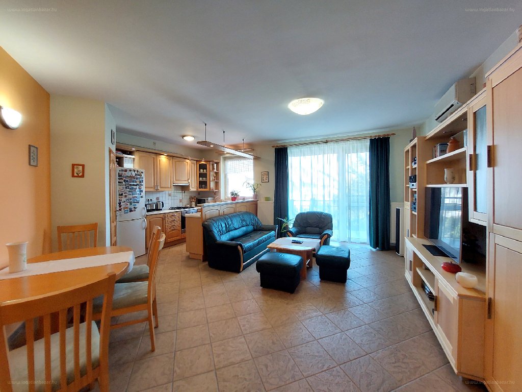 3 bed · 114m² · Lakás · 104.900.000 ft