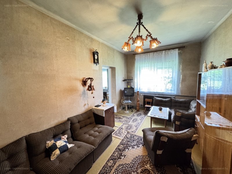 4 bed · 140m² · Családi ház · 59.900.000 ft