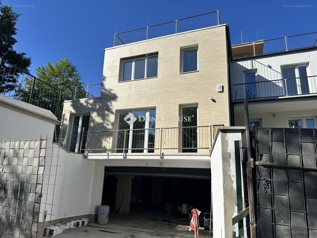 7 bed · 164m² · Lakás · 234.000.000 ft
