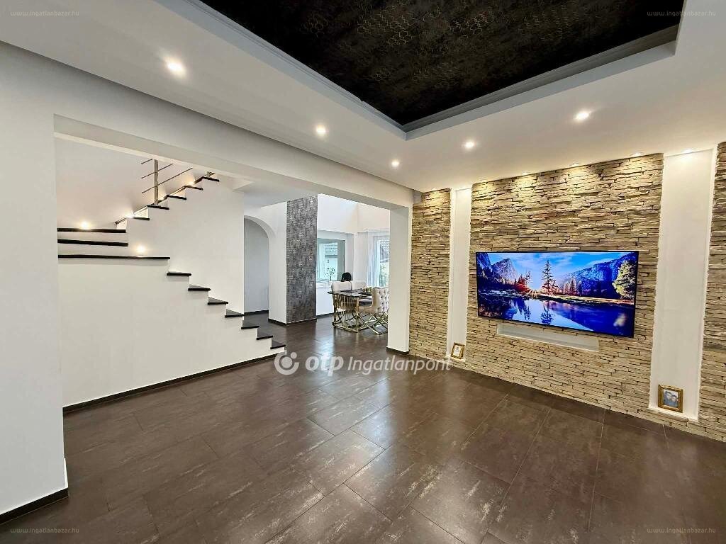 5 bed · 176m² · Családi ház · 139.000.000 ft