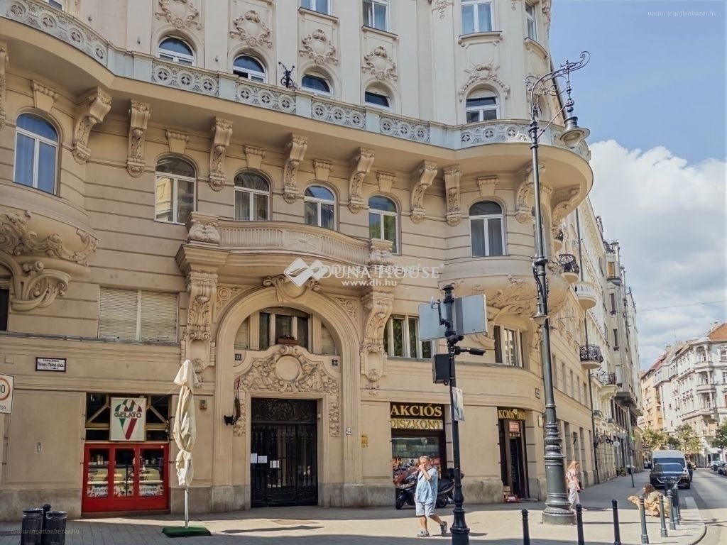 Lakás · 4 hálószoba · 80 m² · 105.000.000 Ft