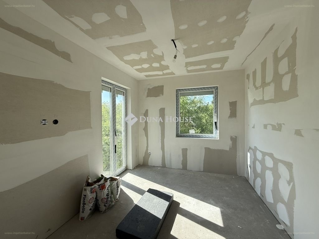 5 bed · 122m² · Családi ház · 145.000.000 ft