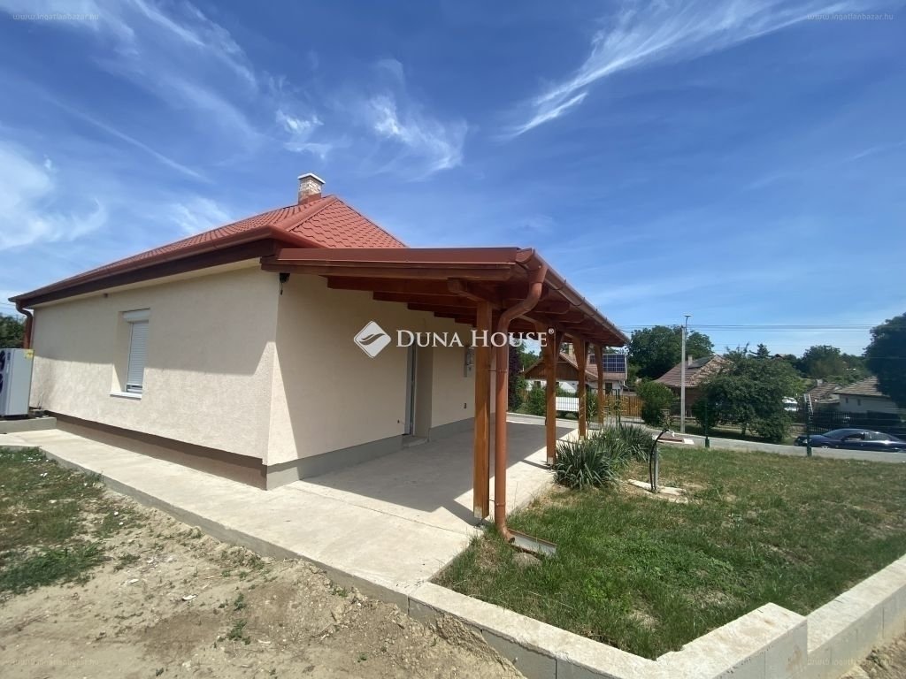 3 bed · 98m² · Ház · 79.900.000 ft