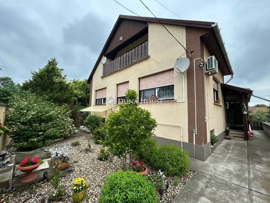 6 bed · 290m² · Ház · 95.000.000 ft
