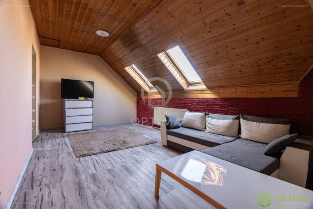 3 bed · 64m² · Lakás · 73.500.000 ft