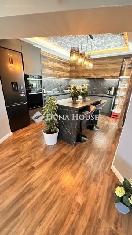 5 bed · 220m² · Családi ház · 269.000.000 ft