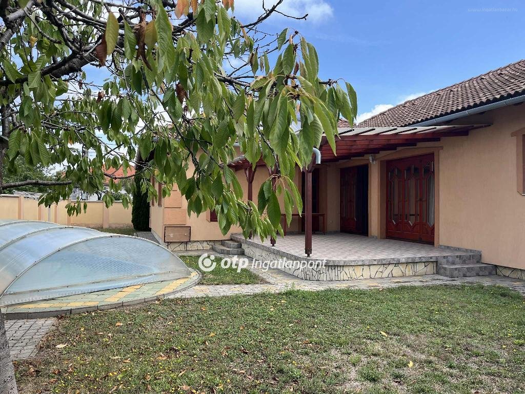 3 bed · 140m² · Családi ház · 117.000.000 ft