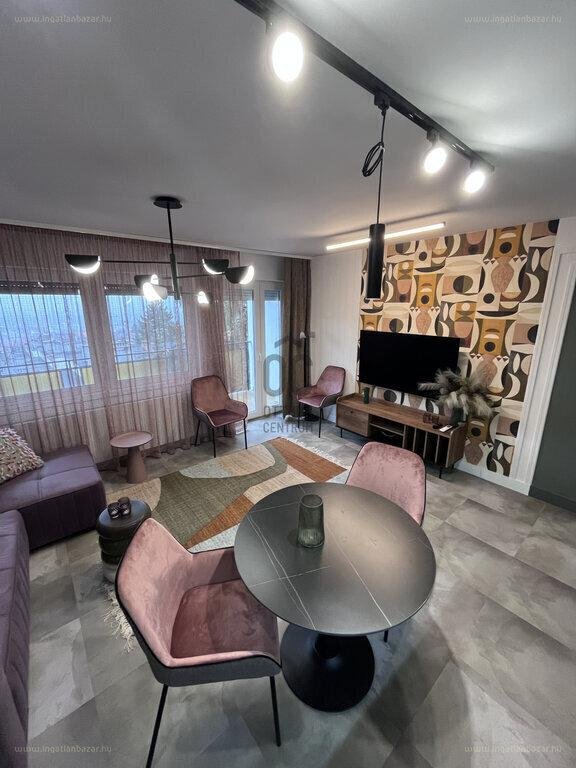 3 bed · 63m² · Lakás · 135.000.000 ft