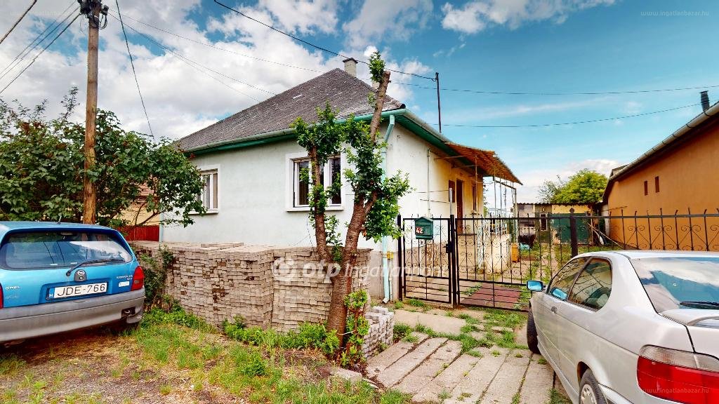 Ház · 3 hálószoba · 103 m² · 29.900.000 Ft