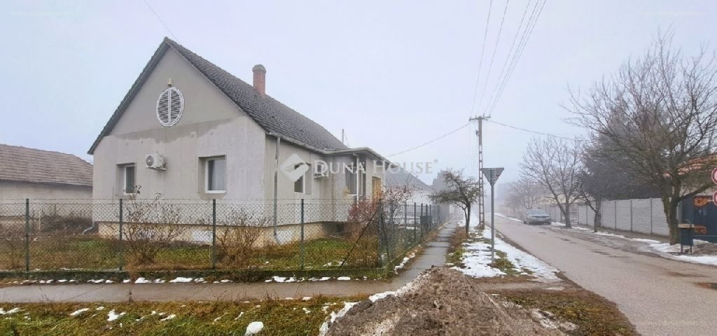 4 bed · 118m² · Ház · 65.000.000 ft