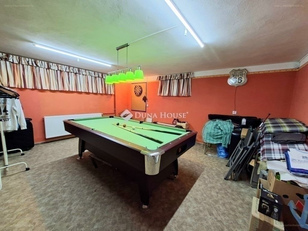 6 bed · 204m² · Családi ház · 129.900.000 ft